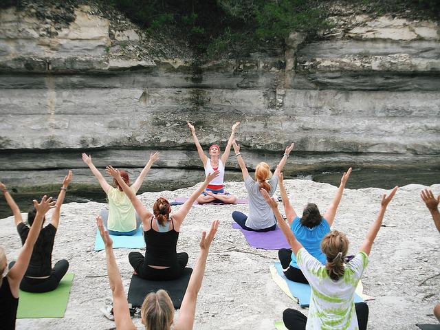 Huấn luyện viên yoga trị liệu cần tố chất gì- Lớp yoga trị liệu khác gì lớp thường Huấn luyện viên yoga trị liệu cần tố chất gì- Lớp yoga trị liệu khác gì lớp thường