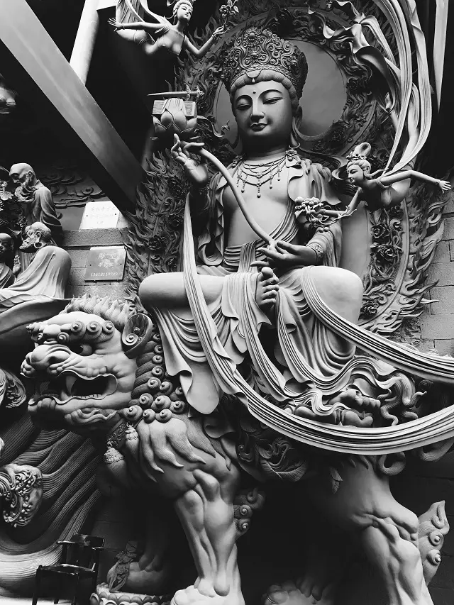 Phật và ma vương