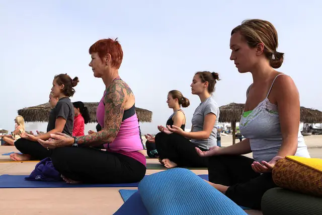 Yoga Trị Liệu Cột Sống: Bài Thuốc Dịu Những Đau Nhức Cột Sống