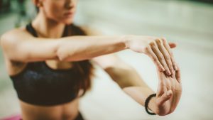 Yoga Trị Liệu Xương Khớp Cho Cuộc Sống Không Đau Đớn