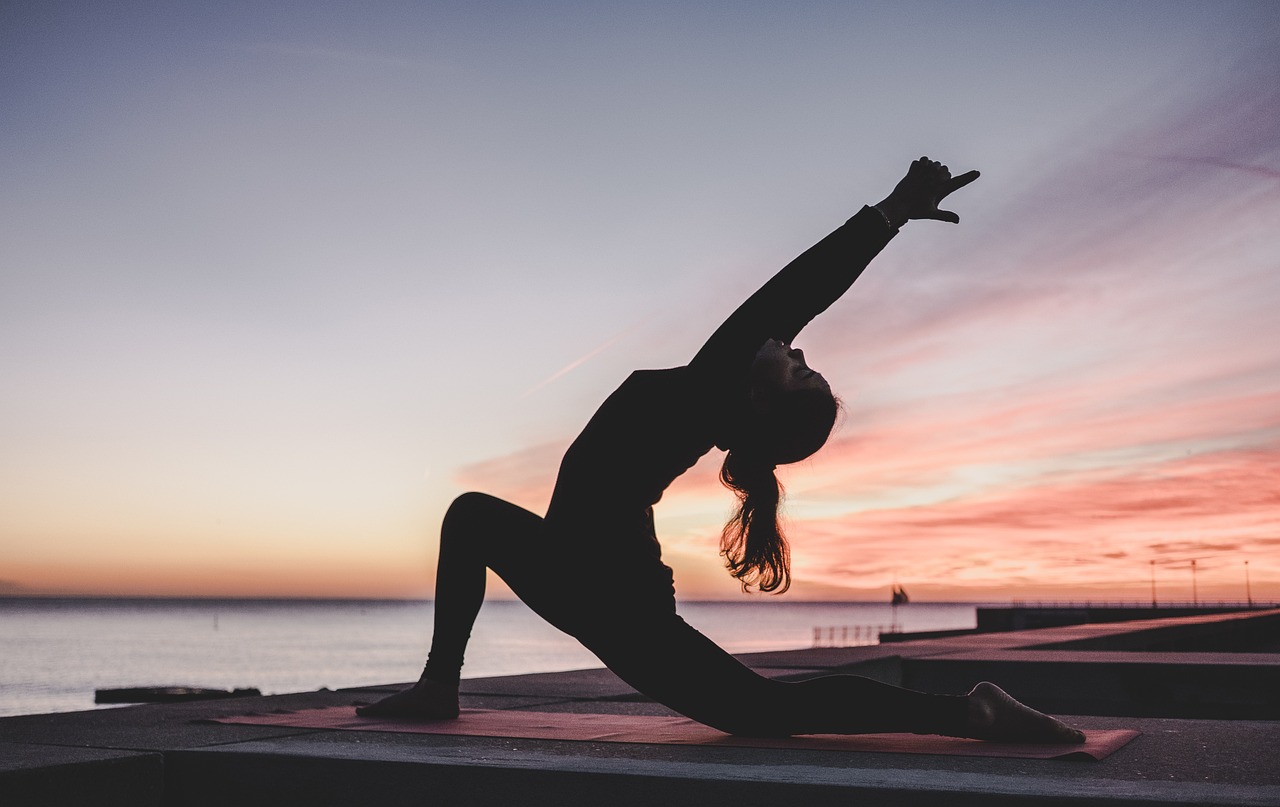 Yoga Cho Người Mới Bắt Đầu: Hành Trình Thăng Tiến Sức Khỏe